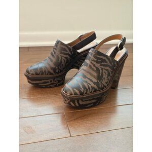Clergerie Womens Slingback Tiger Print Platform Heels Leather Size 38